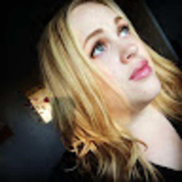 Meet your Posher, Kristina - Picture 1 of 1